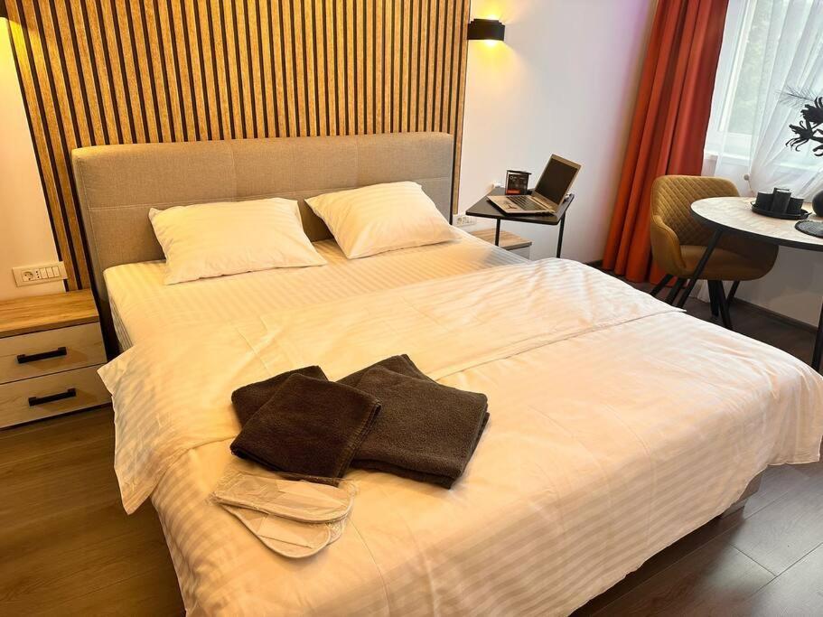 Residence 57 Resicabánya Kültér fotó